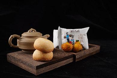  《方舟生存进化》十周年特别DLC“夏日海洋”实机视频曝光，开启水下生存新篇章